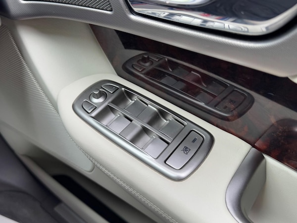 Used Jaguar XF 2008 for sale - 74875784: Photo 28