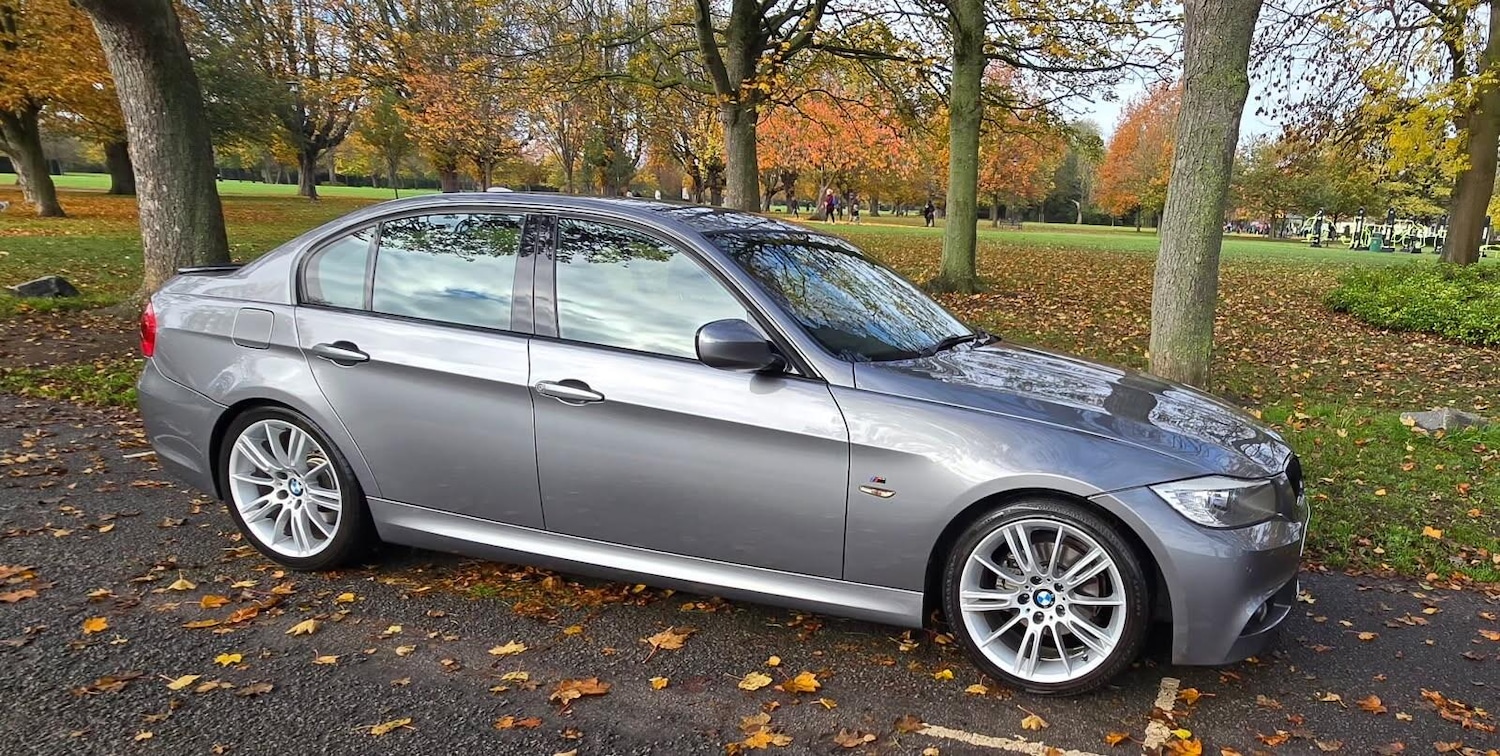 Used BMW 3 Series 2010 for sale - 77029668: Photo 2