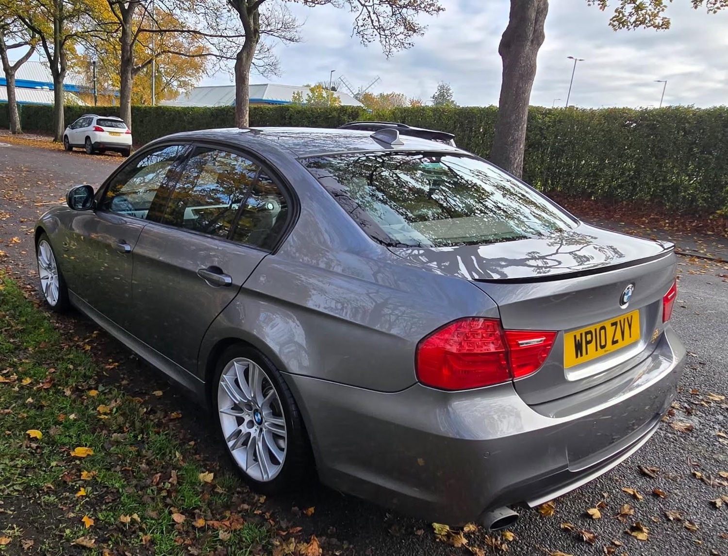 Used BMW 3 Series 2010 for sale - 77029668: Photo 4