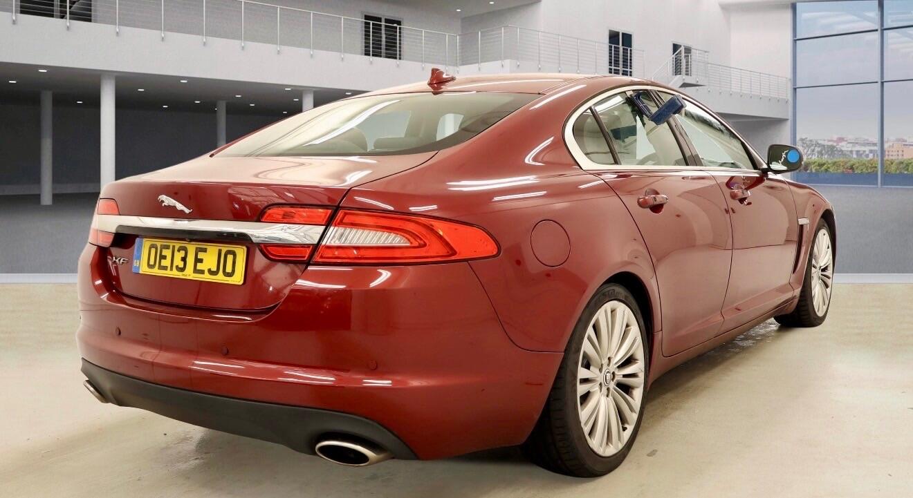 Used Jaguar XF 2013 for sale - 77799426: Photo 4