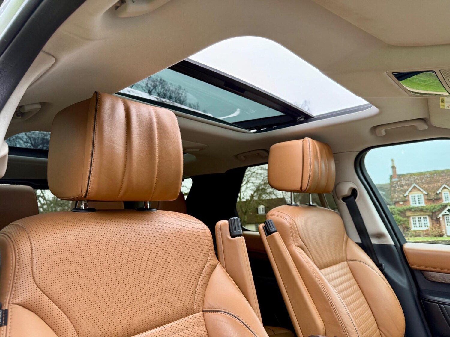 Used Land Rover Discovery 2017 for sale - 76801824: Photo 27