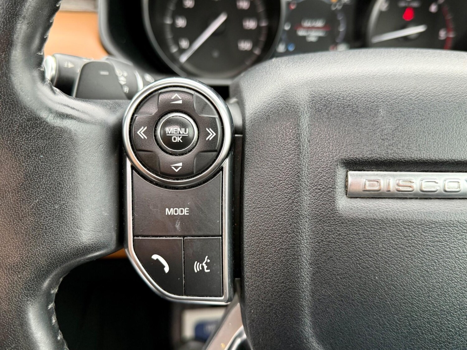 Used Land Rover Discovery 2017 for sale - 76801824: Photo 36