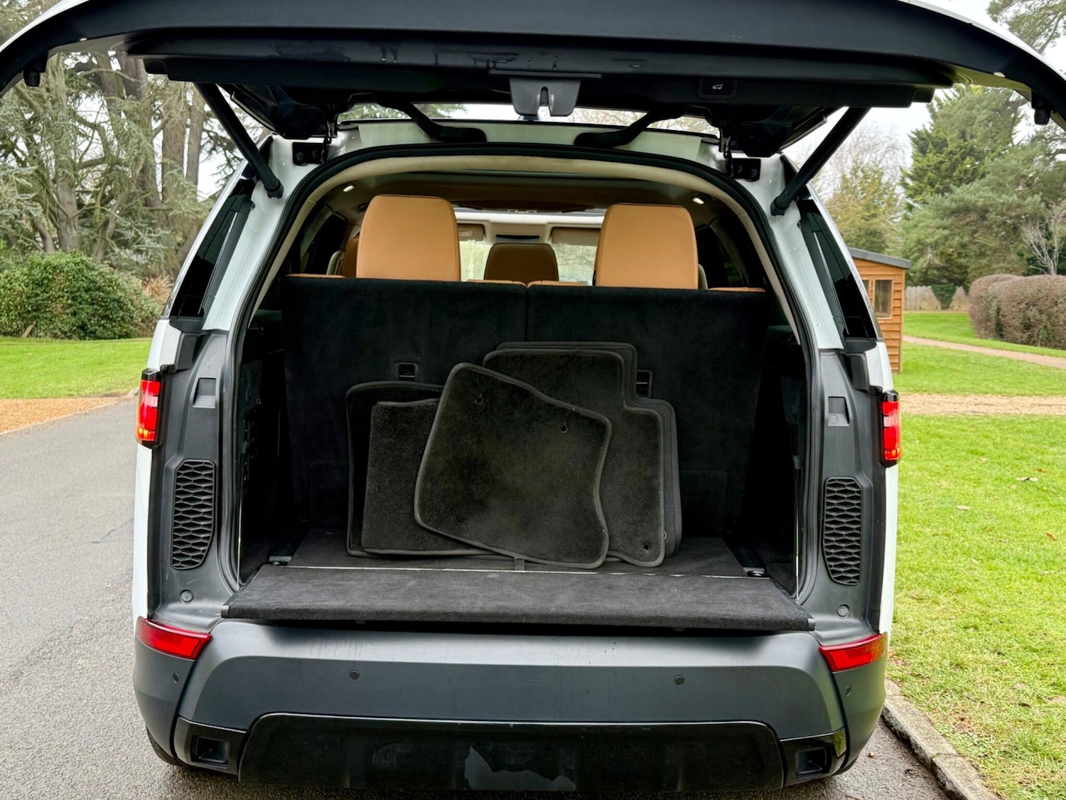 Used Land Rover Discovery 2017 for sale - 76801824: Photo 45