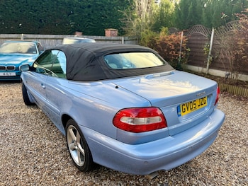 Used Volvo C70 2005 for sale - 76743283: Photo