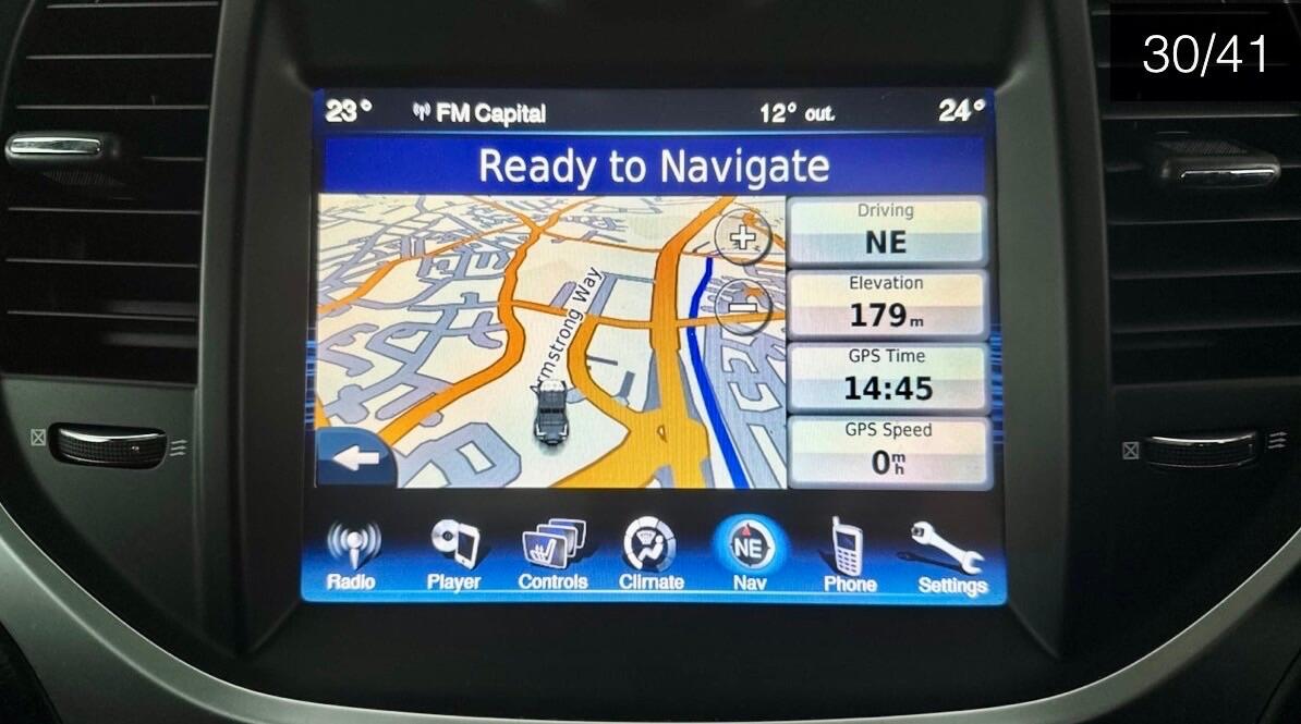 Used Chrysler 300C 2012 for sale - 76537905: Photo 11