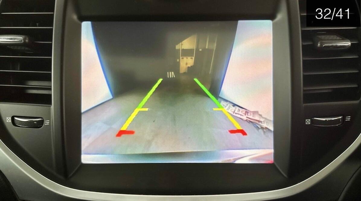 Used Chrysler 300C 2012 for sale - 76537905: Photo 13