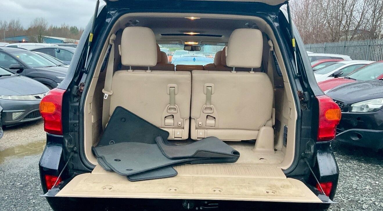 Used Toyota Land Cruiser 2015 for sale - 77440721: Photo 11