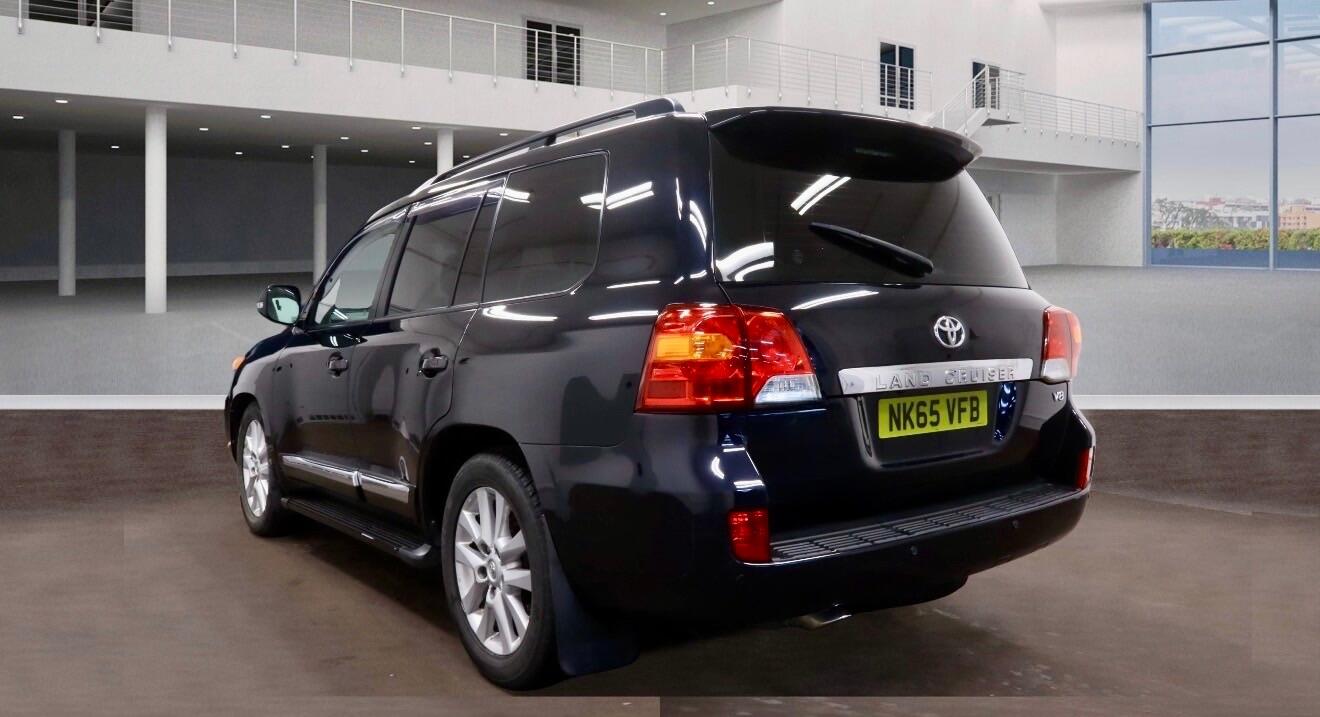 Used Toyota Land Cruiser 2015 for sale - 77440721: Photo 3