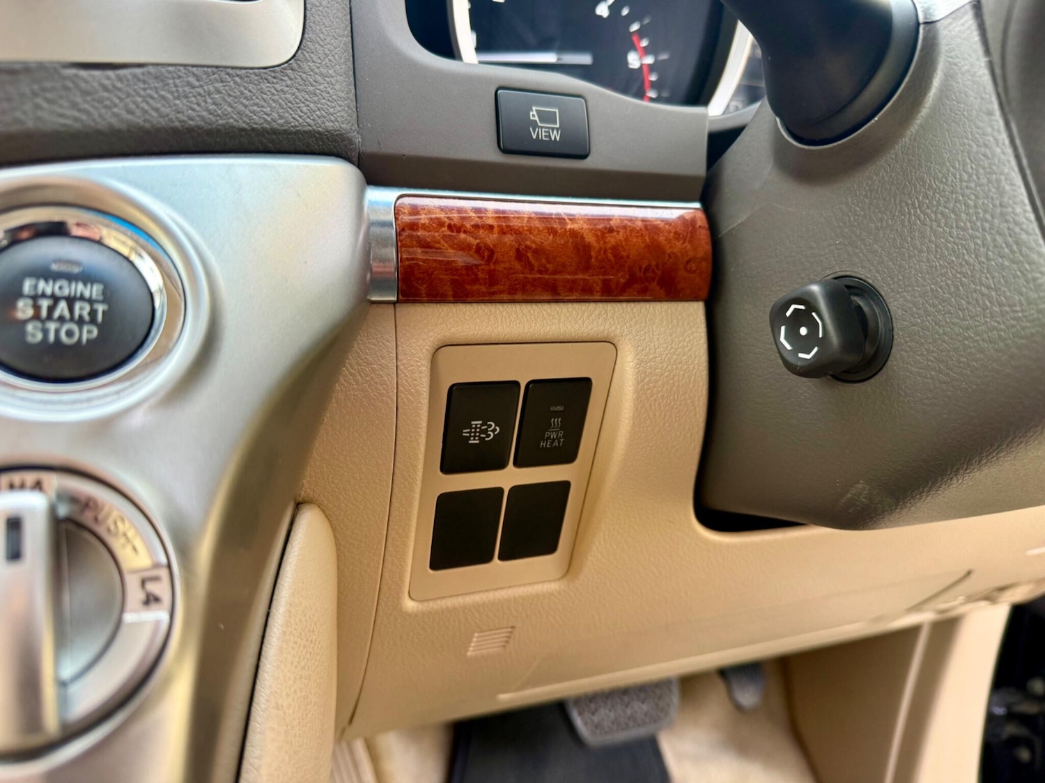 Used Toyota Land Cruiser 2015 for sale - 77440721: Photo 31