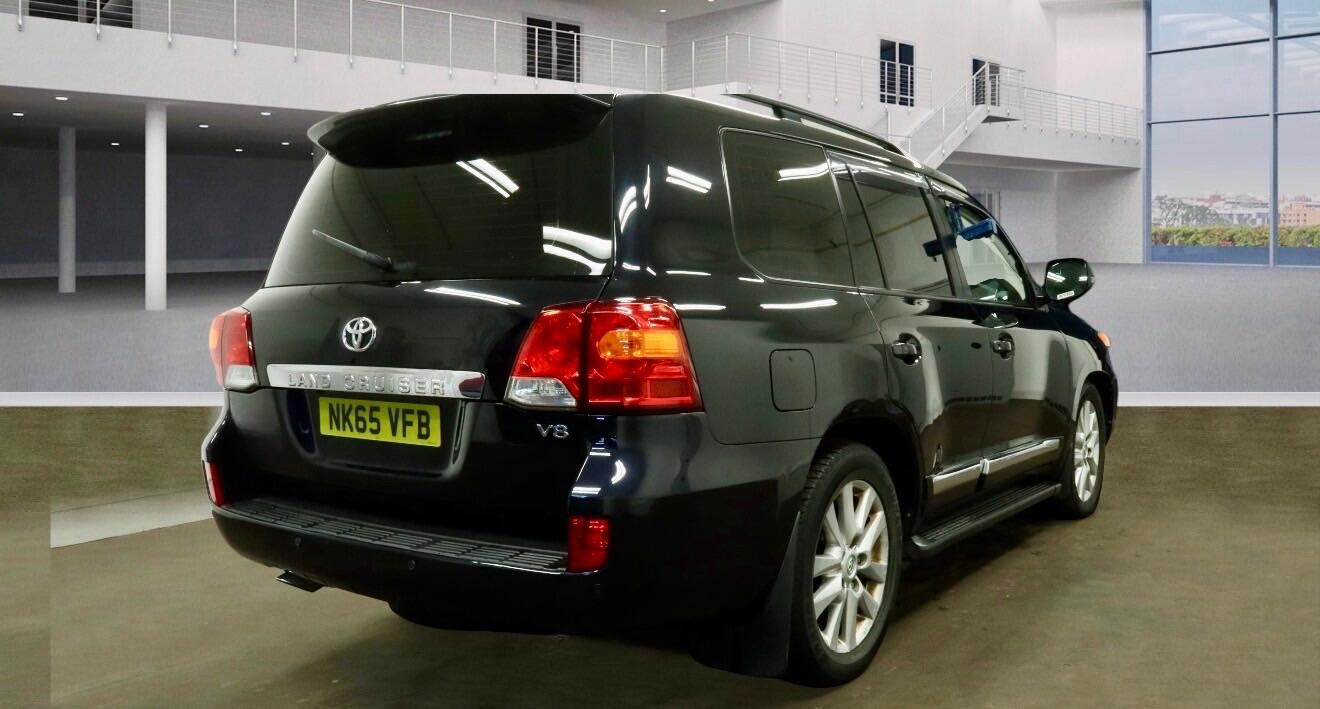 Used Toyota Land Cruiser 2015 for sale - 77440721: Photo 4