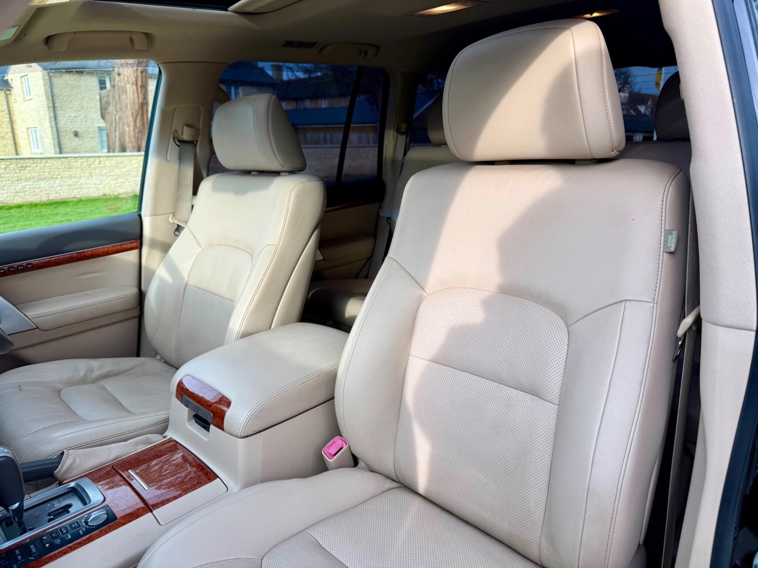 Used Toyota Land Cruiser 2015 for sale - 77440721: Photo 44