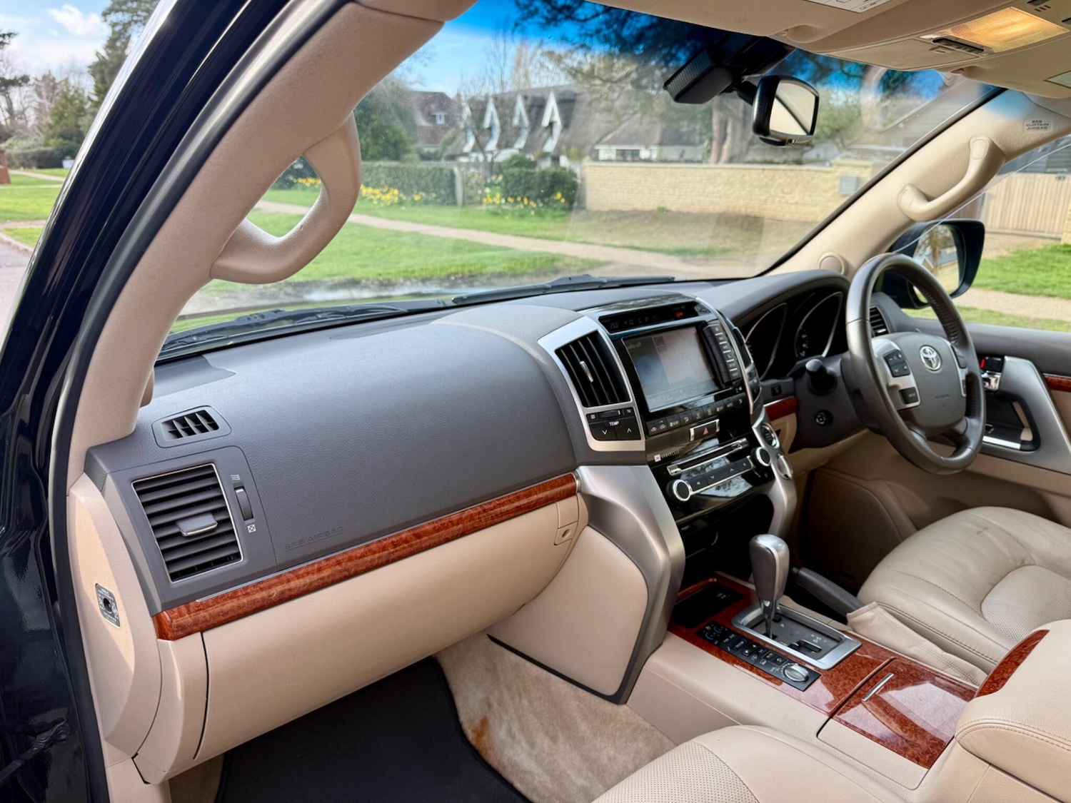 Used Toyota Land Cruiser 2015 for sale - 77440721: Photo 45