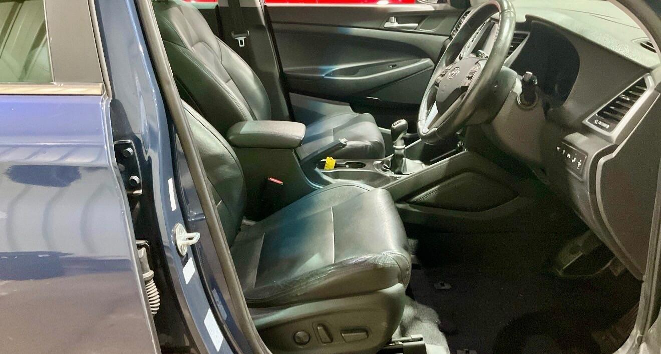 Used Hyundai TUCSON 2017 for sale - 76994046: Photo 7