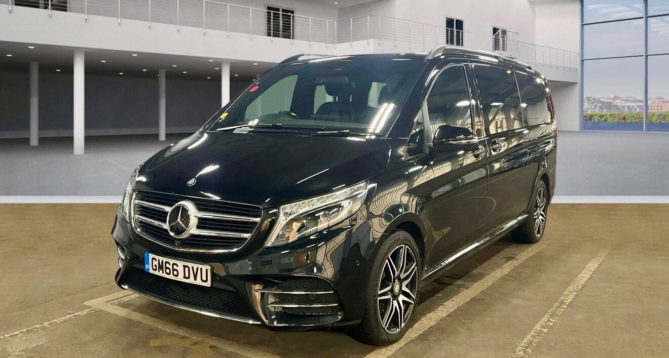 Used Mercedes-Benz V-Class 2017 for sale - 76926200: Photo 2