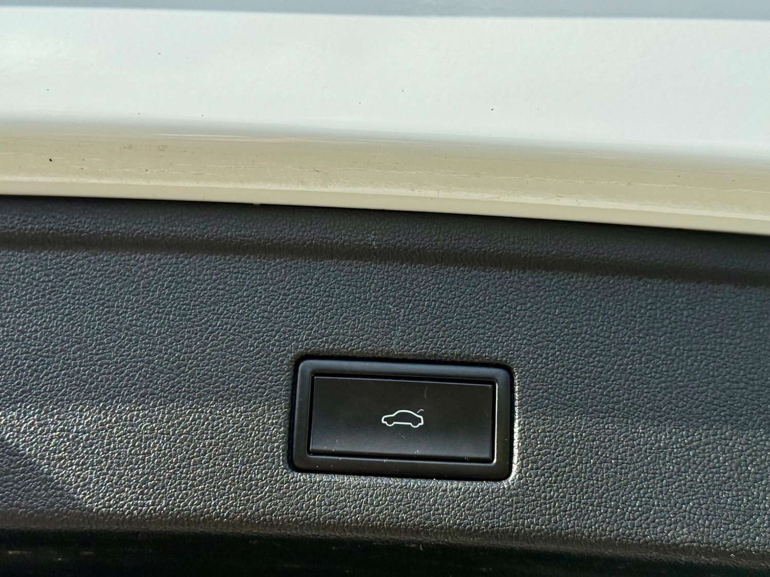 Used Volkswagen Touareg 2018 for sale - 77175031: Photo 13