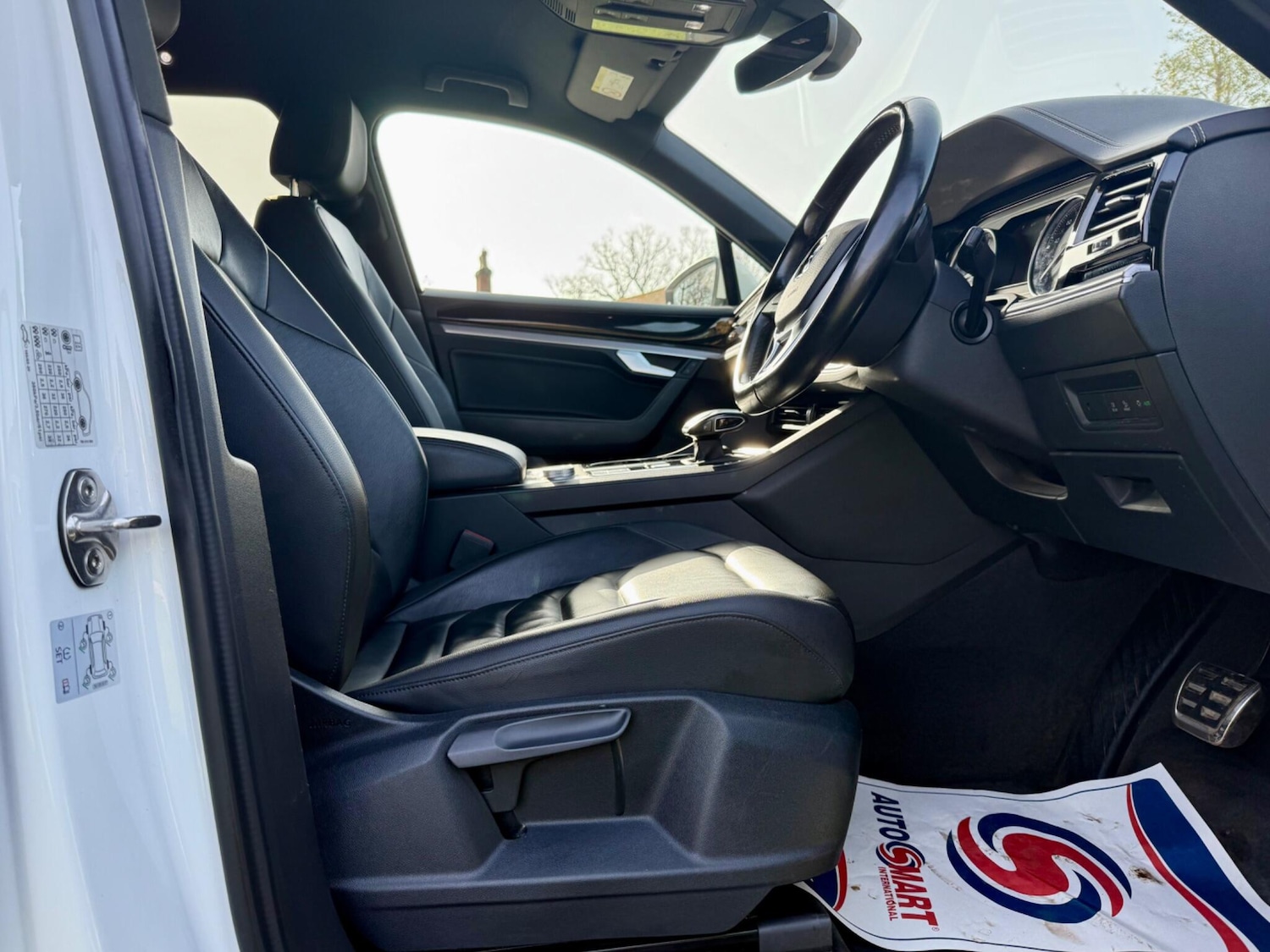 Used Volkswagen Touareg 2018 for sale - 77175031: Photo 19