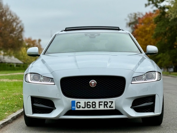 Used Jaguar XF 2018 for sale - 76215261: Photo 10