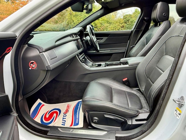 Used Jaguar XF 2018 for sale - 76215261: Photo 19