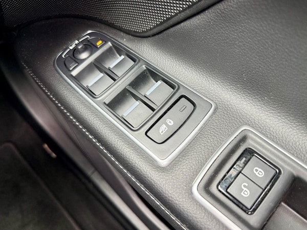 Used Jaguar XF 2018 for sale - 76215261: Photo 28