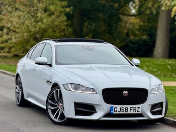 Used Jaguar XF 2018 for sale - 76215261: Photo 2