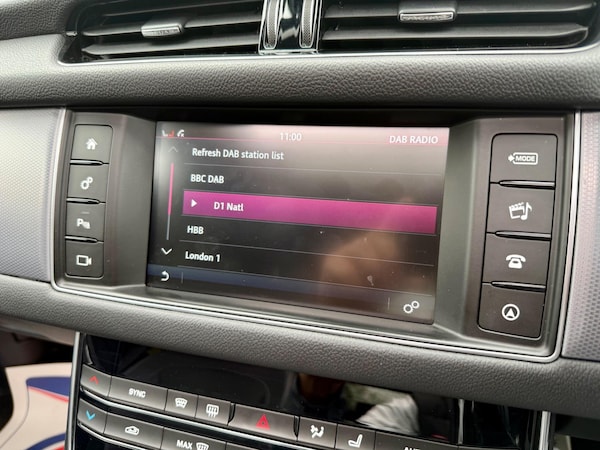 Used Jaguar XF 2018 for sale - 76215261: Photo 34