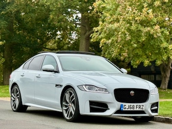 Used Jaguar XF 2018 for sale - 76215261: Photo 3