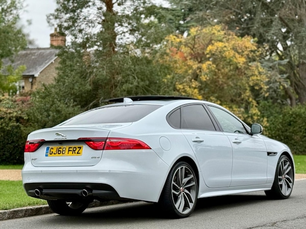 Used Jaguar XF 2018 for sale - 76215261: Photo 5