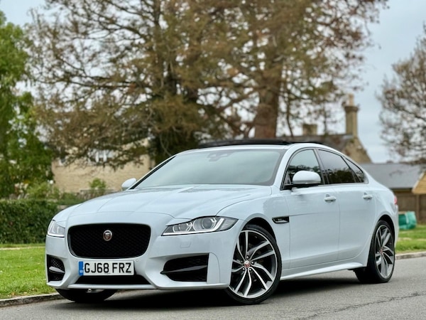 Used Jaguar XF 2018 for sale - 76215261: Photo 8