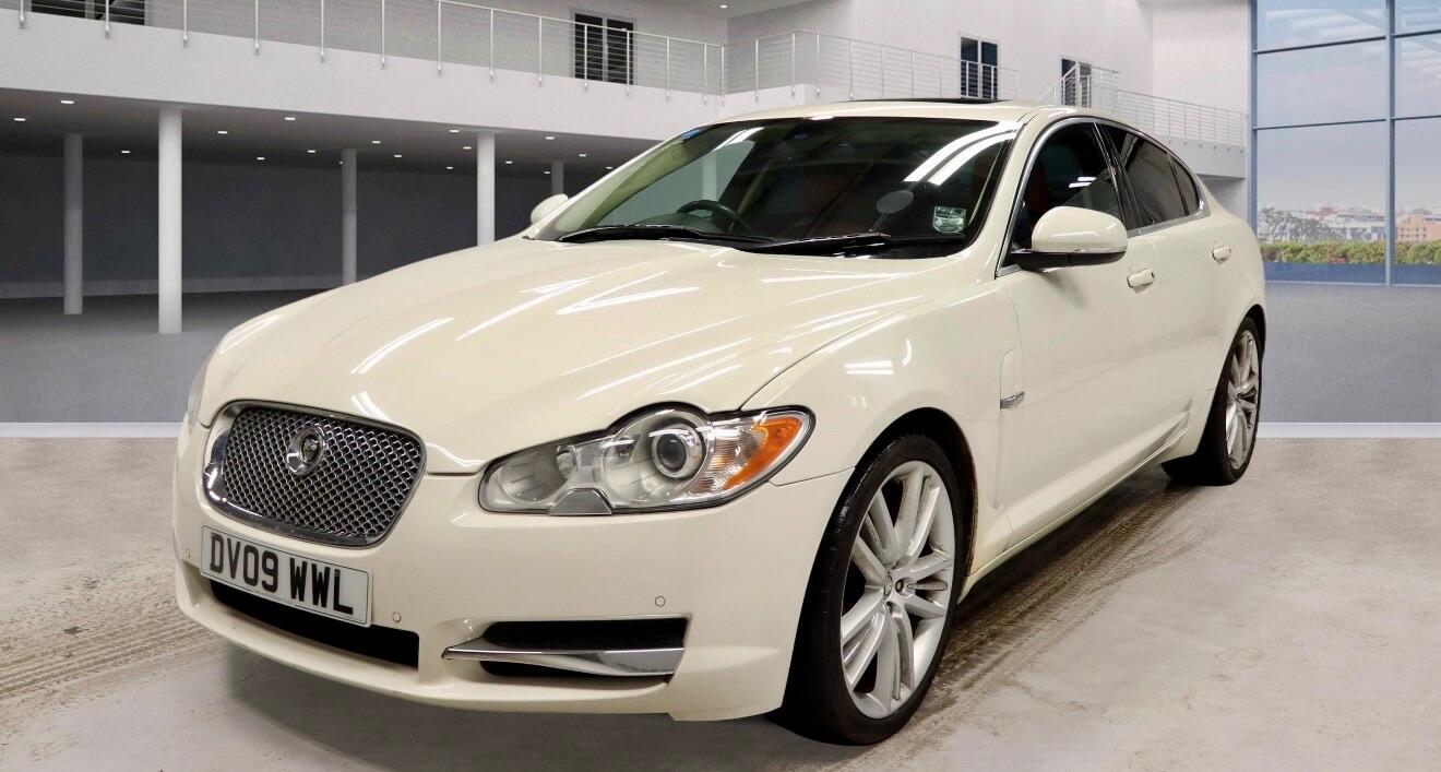 Used Jaguar XF 2009 for sale - 76926750: Photo 2