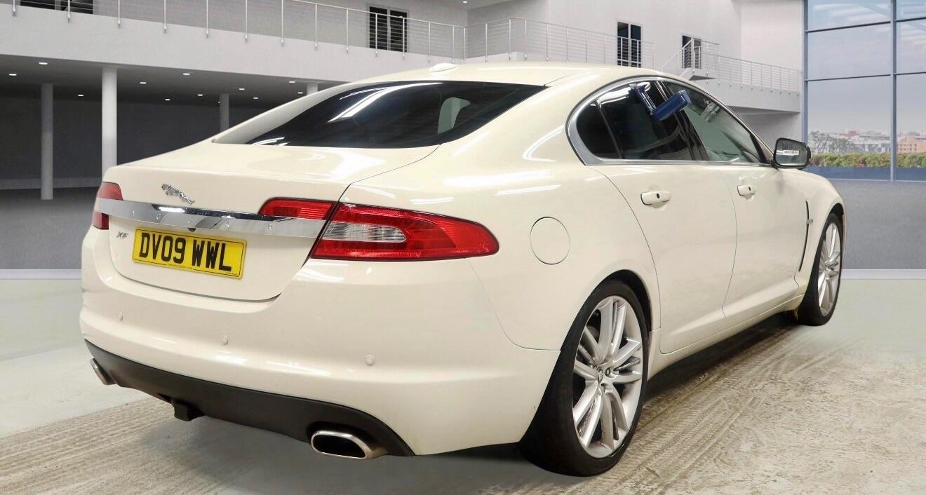 Used Jaguar XF 2009 for sale - 76926750: Photo 4