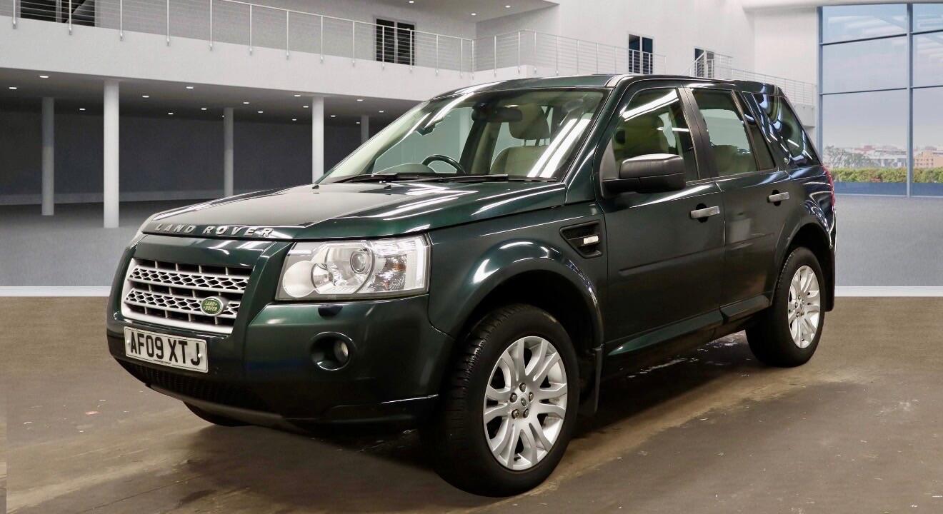 Used Land Rover Freelander 2009 for sale - 76728745: Photo 2