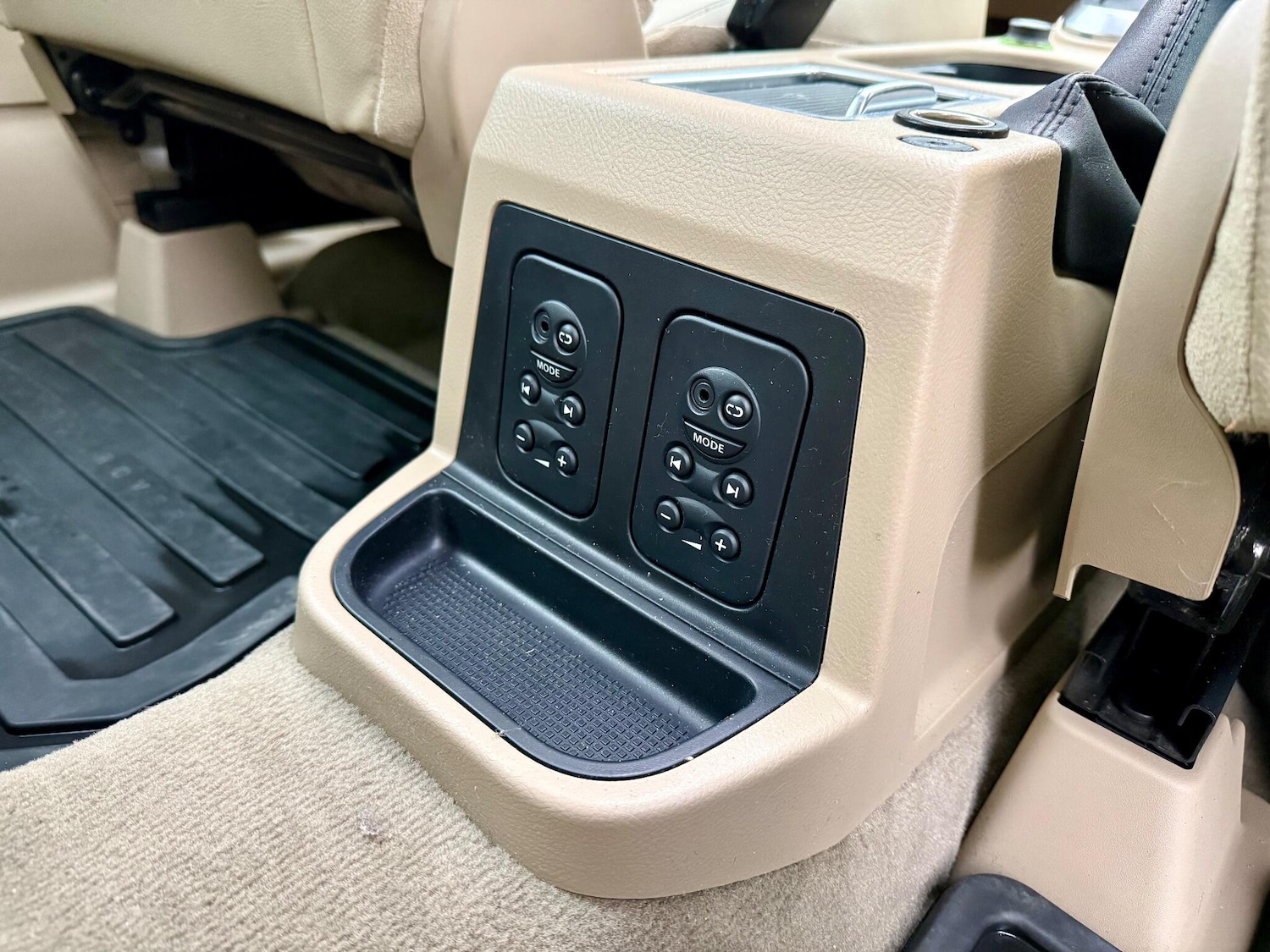 Used Land Rover Freelander 2 2009 for sale - 76728745: Photo 39