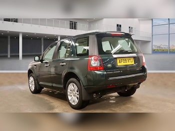 Used Land Rover Freelander 2009 for sale - 76728745: Photo