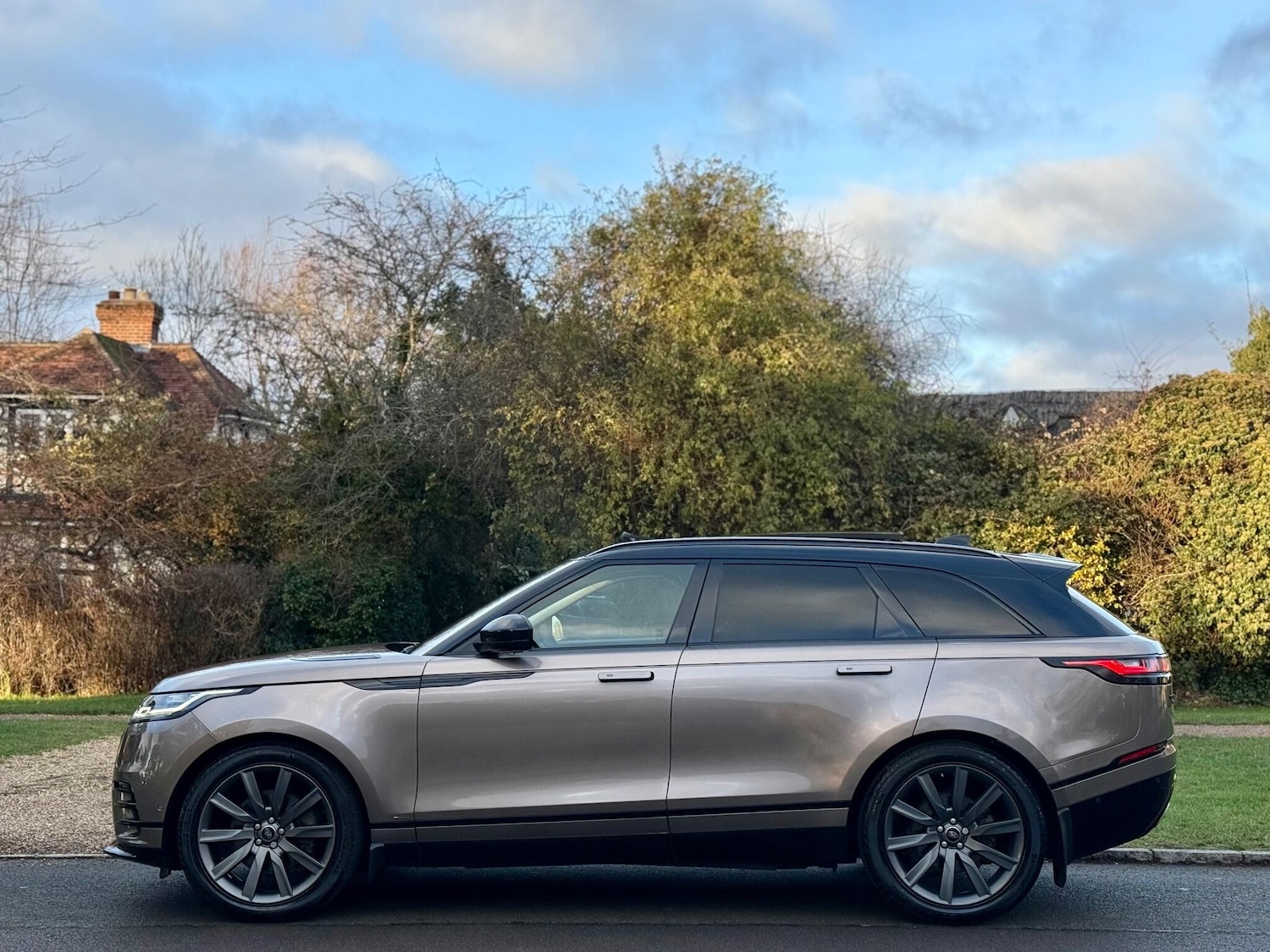Used Land Rover Range Rover Velar 2018 for sale - 77131639: Photo 11