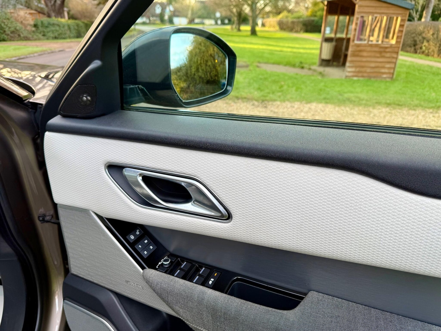 Used Land Rover Range Rover Velar 2018 for sale - 77131639: Photo 22