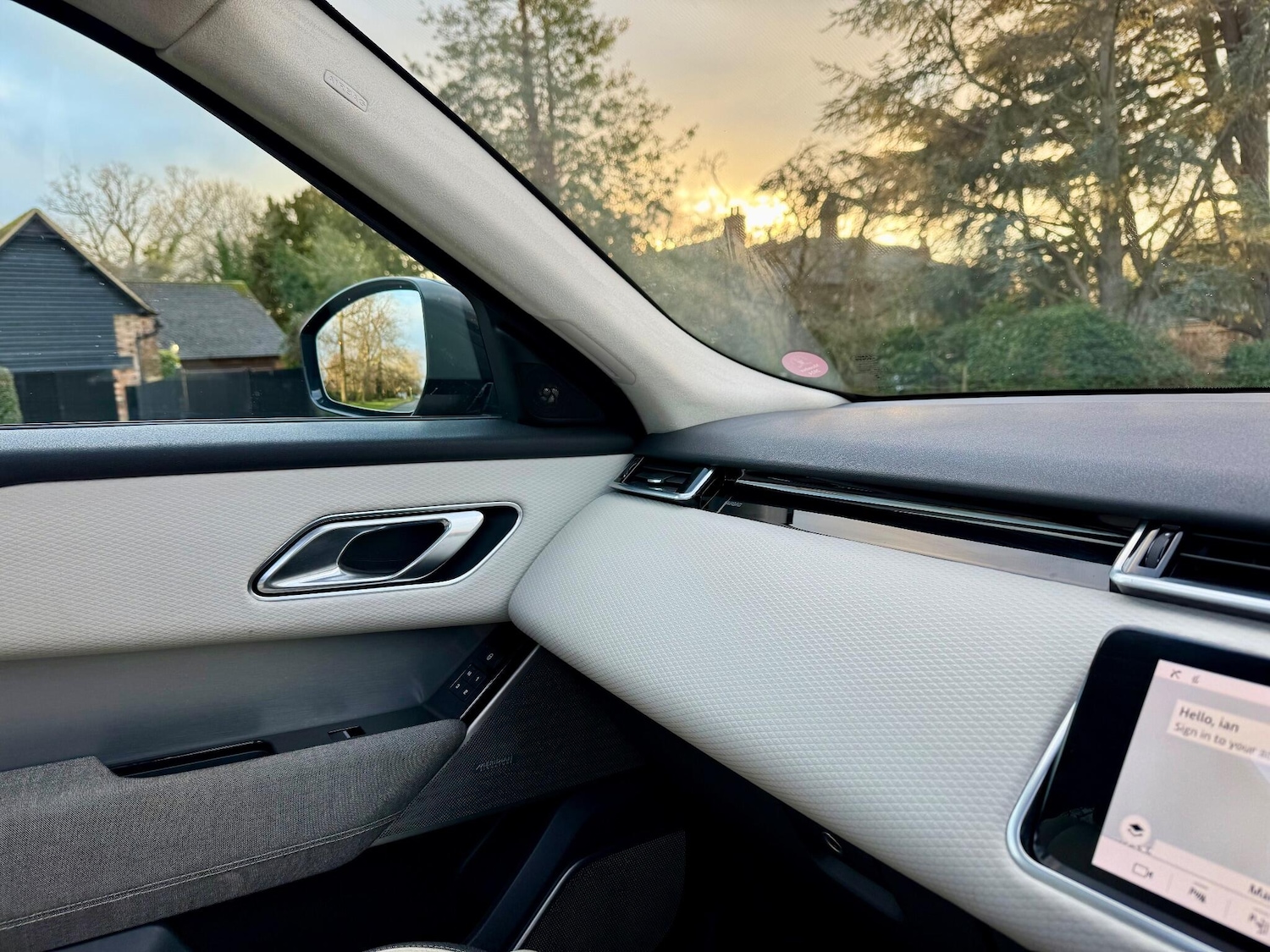 Used Land Rover Range Rover Velar 2018 for sale - 77131639: Photo 42