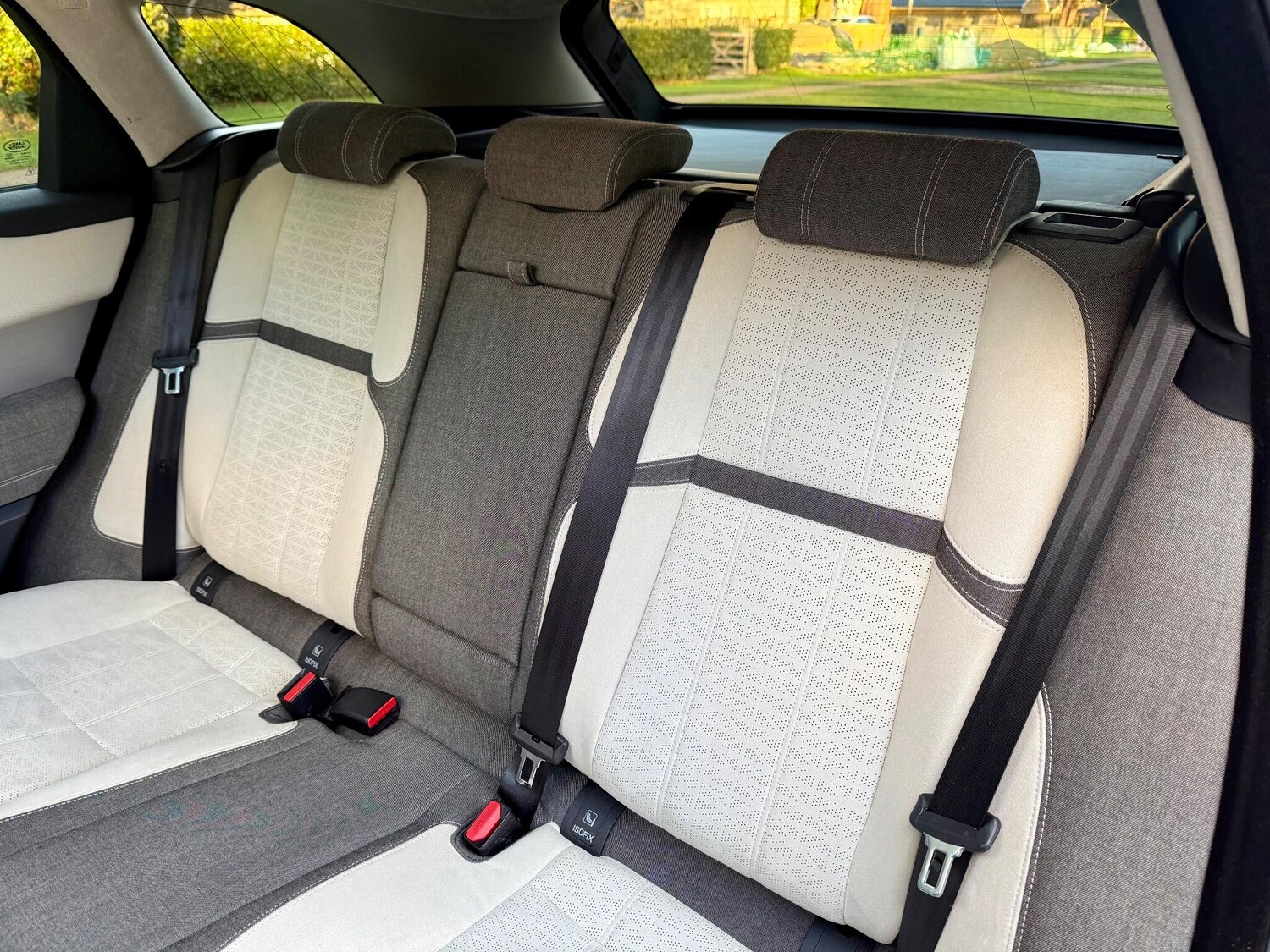 Used Land Rover Range Rover Velar 2018 for sale - 77131639: Photo 49