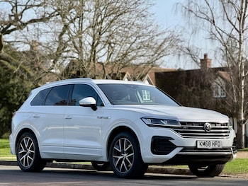 Used Volkswagen Touareg 2018 for sale - 79237207: Photo