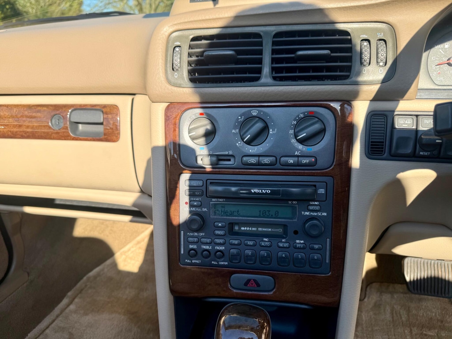 Used Volvo C70 2005 for sale - 77925108: Photo 19