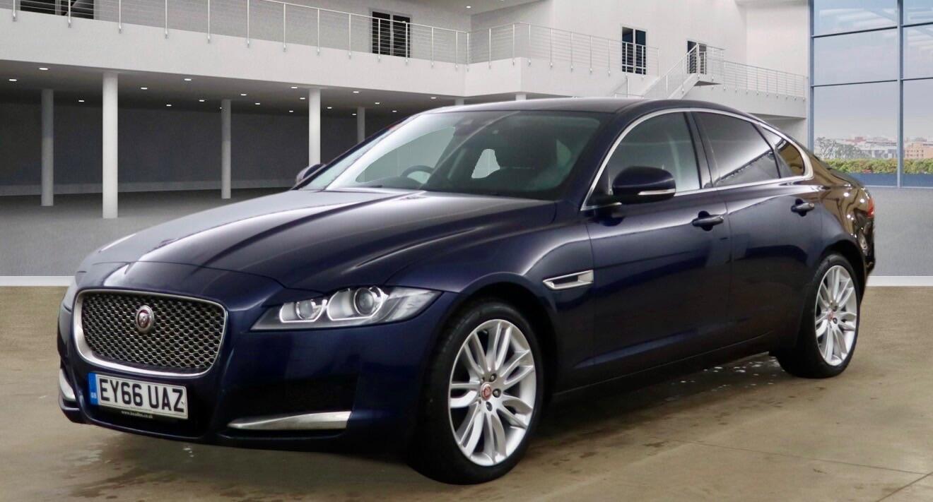 Used Jaguar XF 2016 for sale - 77067278: Photo 2