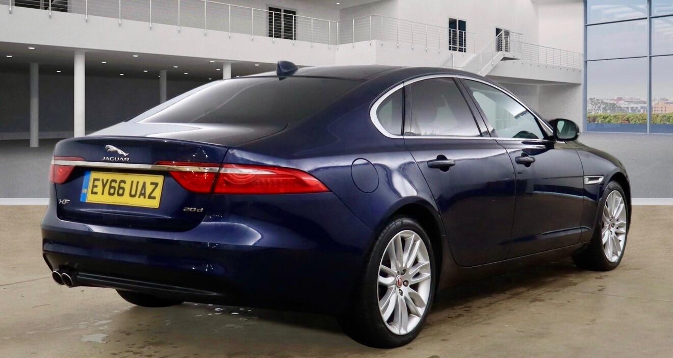 Used Jaguar XF 2016 for sale - 77067278: Photo 4
