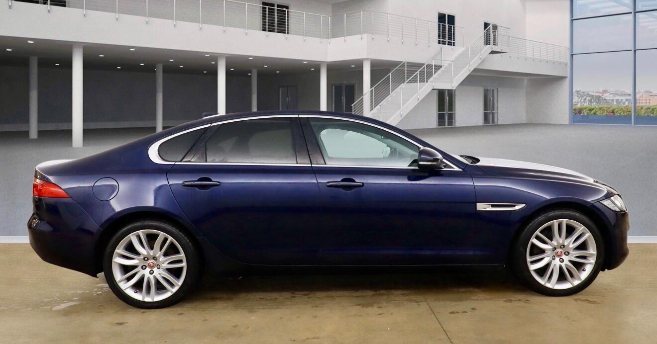 Used Jaguar XF 2016 for sale - 77067278: Photo 5