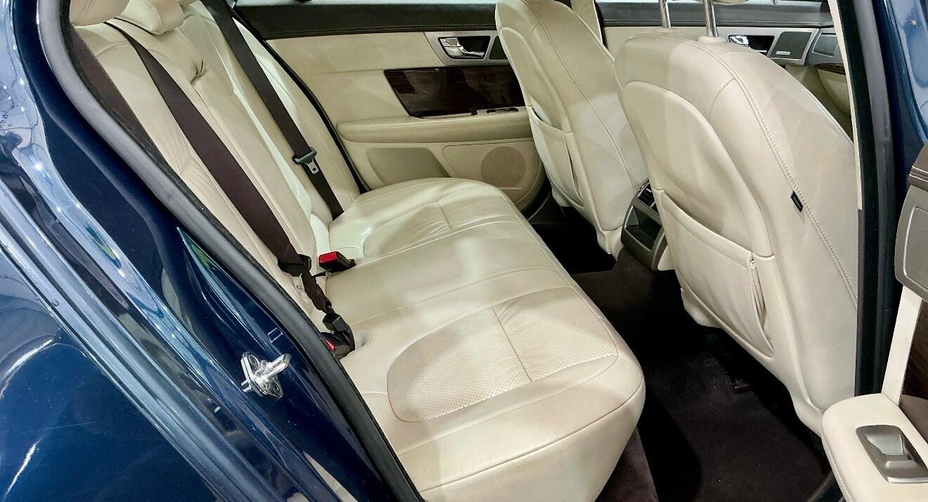 Used Jaguar XF 2009 for sale - 77784156: Photo 10