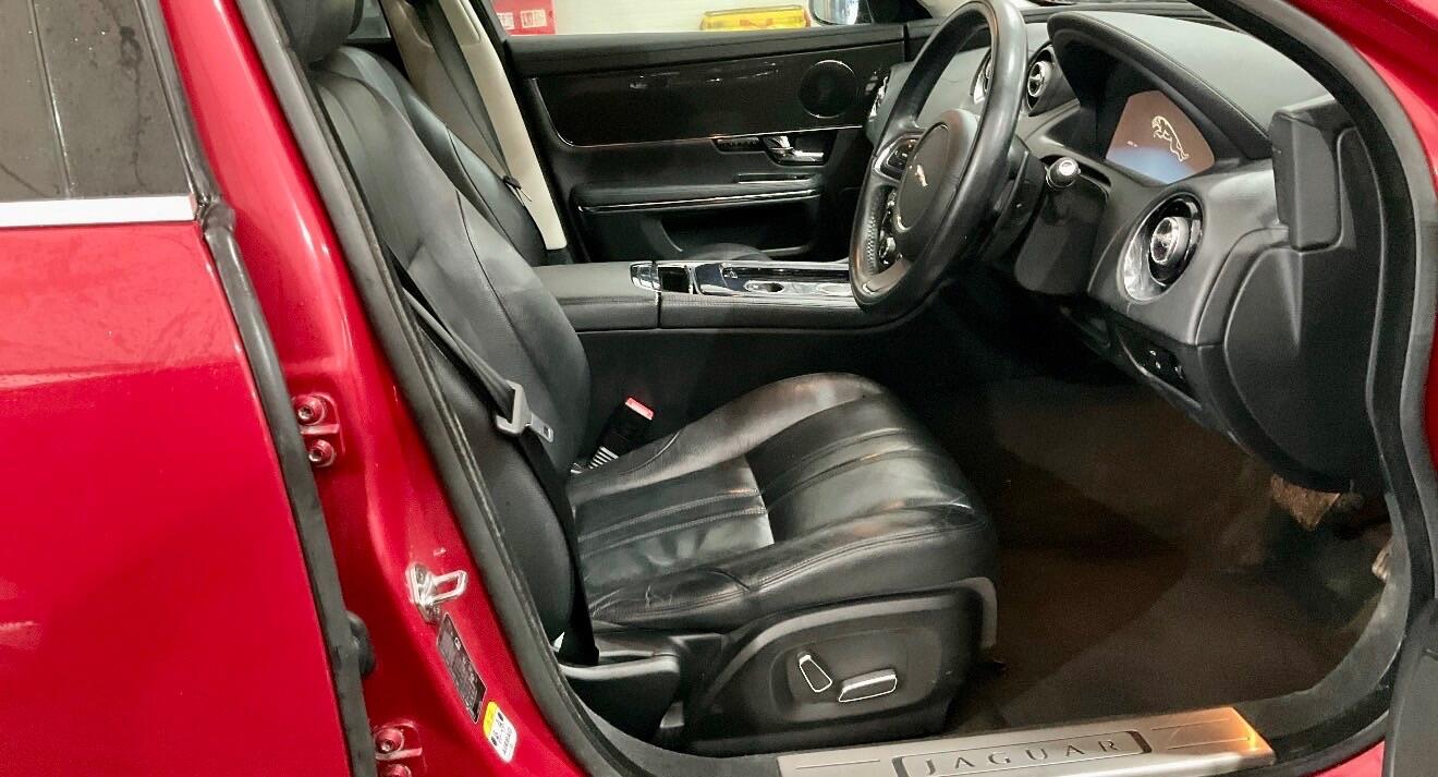 Used Jaguar XJ for sale - 77358553: Photo 6