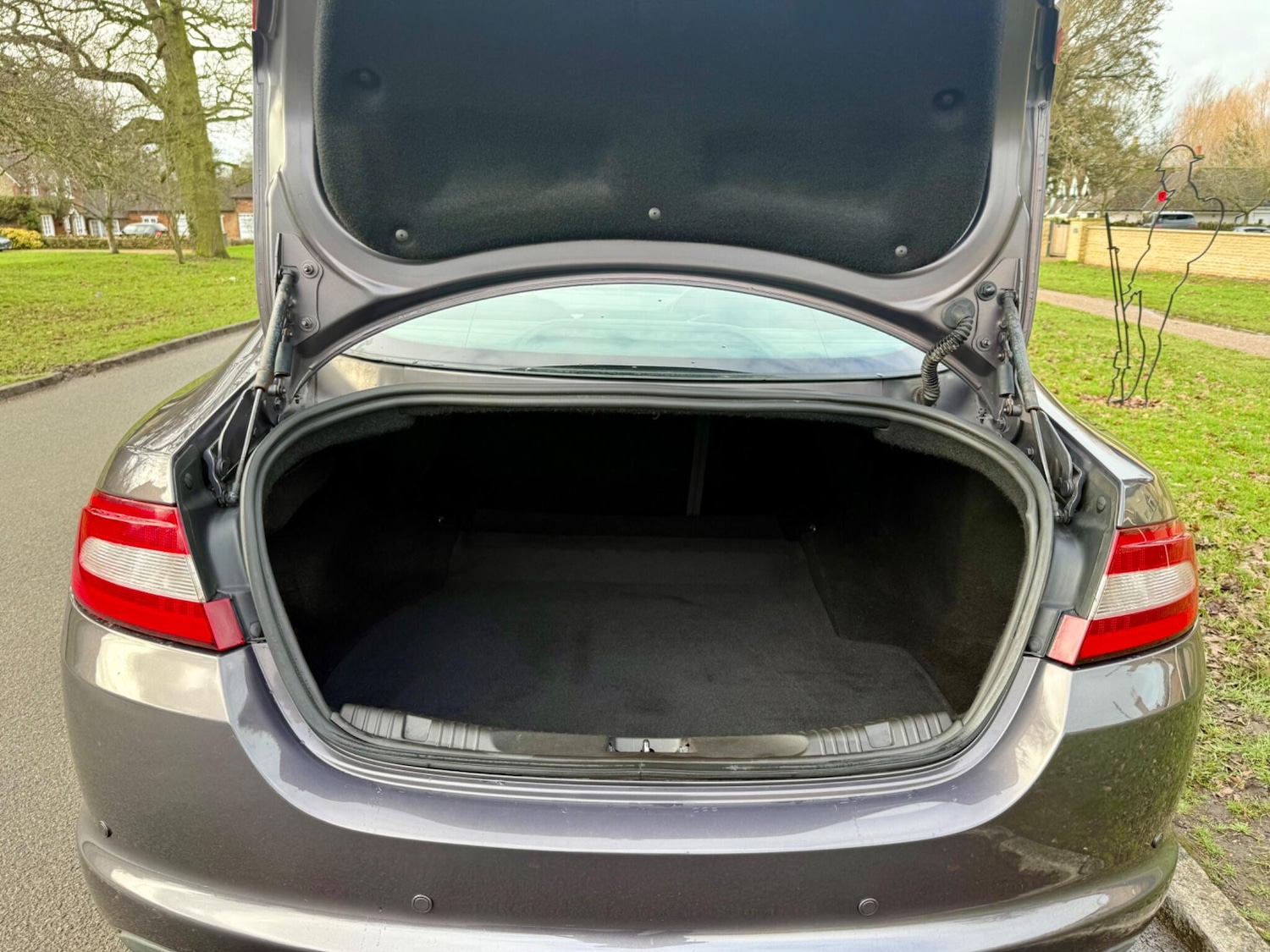 Used Jaguar XF 2010 for sale - 77424673: Photo 13