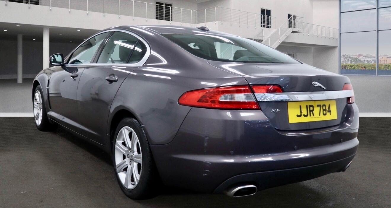 Used Jaguar XF 2010 for sale - 77424673: Photo 3