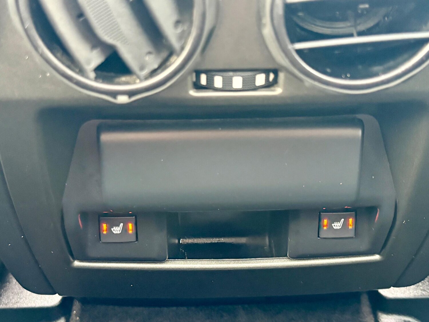 Used Land Rover Discovery 2014 for sale - 77940049: Photo 22