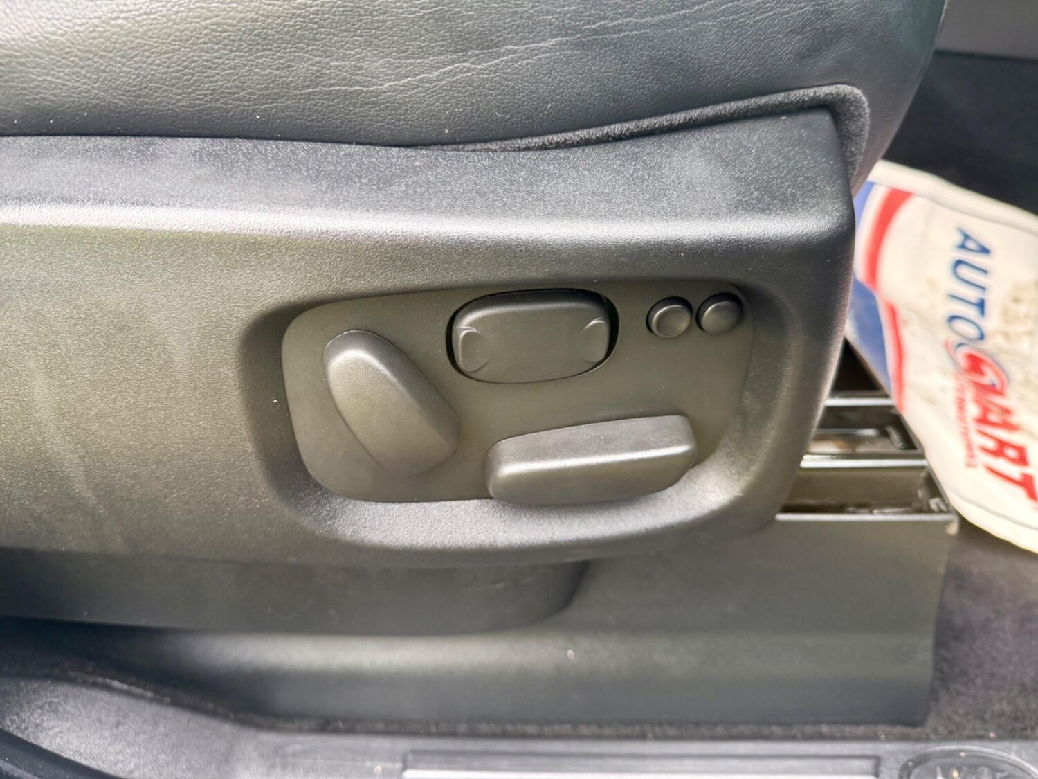 Used Land Rover Discovery 2014 for sale - 77940049: Photo 30