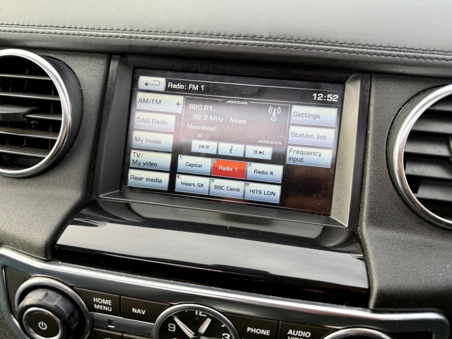 Used Land Rover Discovery 2014 for sale - 77940049: Photo 39