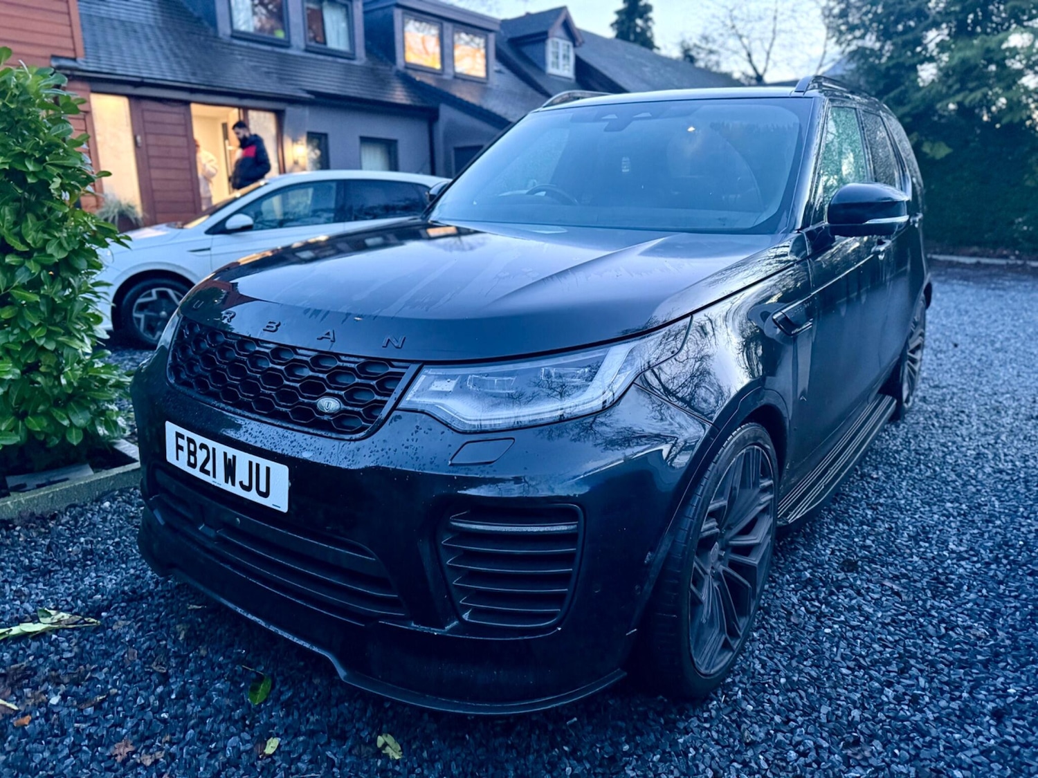 Used Land Rover Discovery 2021 for sale - 77351897: Photo 2